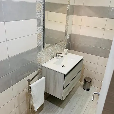 Birillo Oda ve Kahvaltı 4*